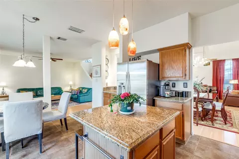 6841 Douglas Crk, Plano, TX 75023