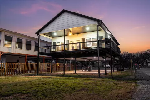 141 Hawk Ln, Brownwood, TX 76801