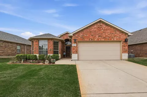 10861 Irish Glen Trl, Haslet, TX 76052