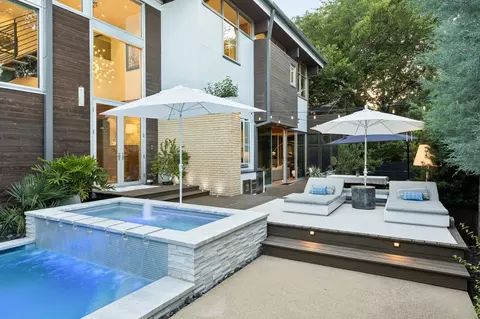 830 Kessler Woods Trl, Dallas, TX 75208