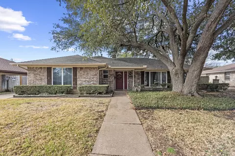 2505 Douglas Ave, Irving, TX 75062