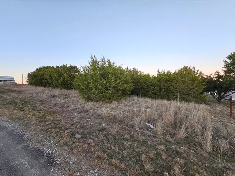 107 Garnet Dr, Weatherford, TX 76087