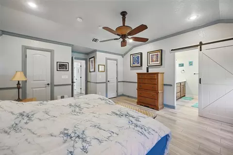 Bedroom - 2800 E Fm 4, Cleburne, TX 76031 photo 3 of 7