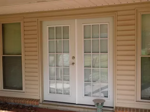 Exterior - 214 Springhill Airport Loop, Springhill, LA 71075 photo 6 of 6
