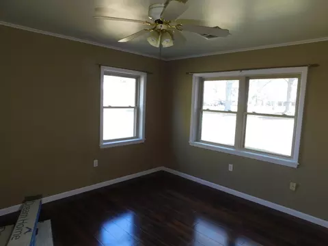 Living - 214 Springhill Airport Loop, Springhill, LA 71075 photo 3 of 3
