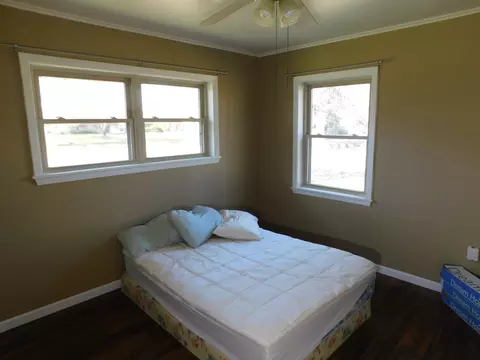 Bedroom - 214 Springhill Airport Loop, Springhill, LA 71075 photo 3 of 3