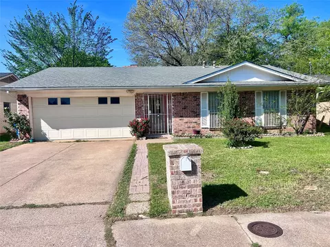 10405 Trail Ave, Dallas, TX 75217
