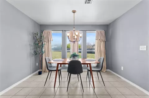 Dining - 401 Greystone Dr, Lorena, TX 76655 photo 2 of 2