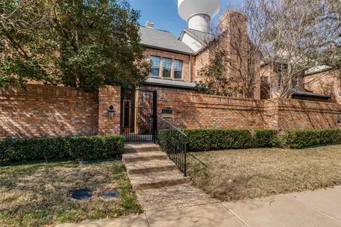 4517 Westside Dr, Highland Park, TX 75209