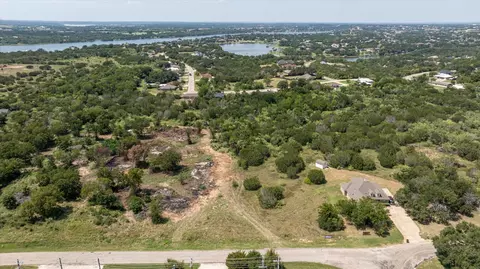 2009 Rock Dr, Granbury, TX 76049