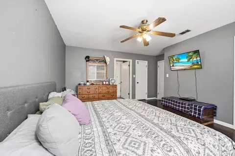 Bedroom - 104 Beard Dr, Itasca, TX 76055 photo 2 of 3