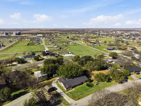View/Area - 104 Beard Dr, Itasca, TX 76055 photo 3 of 6