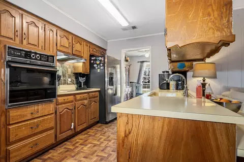 Kitchen - 104 Beard Dr, Itasca, TX 76055 photo 1 of 2