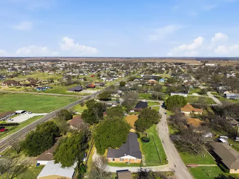 View/Area - 104 Beard Dr, Itasca, TX 76055 photo 4 of 6