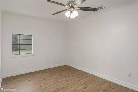 Bedroom - 16242 Highway 157, Benton, LA 71006 photo 1 of 4