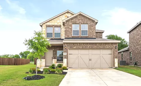 1886 Iron Creek Dr, Crandall, TX 75114
