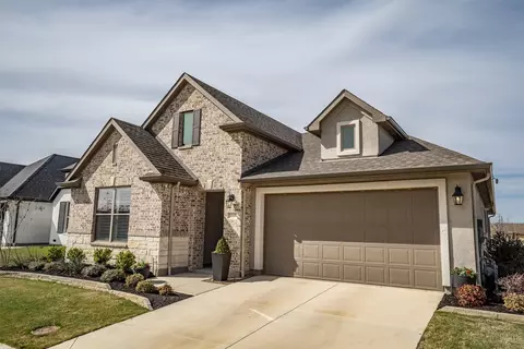 11608 Iron Bark Dr, Denton, TX 76207