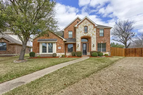 4802 Snowdrop Dr, Garland, TX 75043