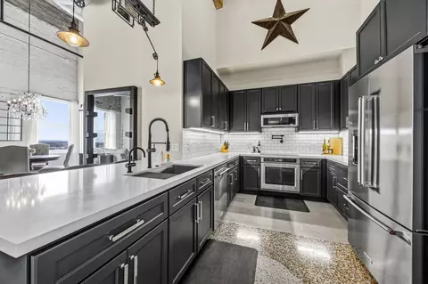 221 W Lancaster Ave #12001, Fort Worth, TX 76102