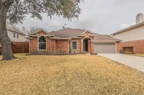 628 Teakwood Dr, Flower Mound, TX 75028