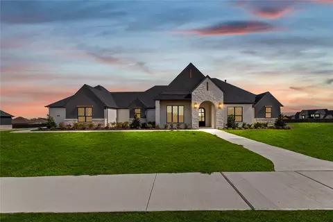 4720 Magnolia Trl, Midlothian, TX 76065