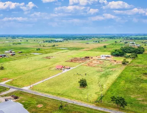 100 Great Waters Dr, Gordonville, TX 76245