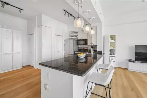 3225 Turtle Creek Blvd #832, Dallas, TX 75219