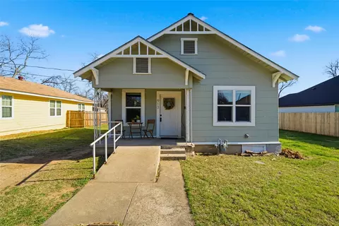 913 Lenox St, Waco, TX 76704