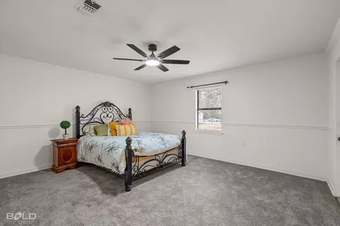 Bedroom - 103 Arkla Dr, Springhill, LA 71075 photo 1 of 3