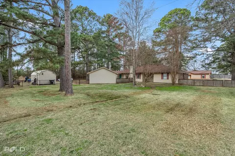 Exterior - 103 Arkla Dr, Springhill, LA 71075 photo 7 of 7