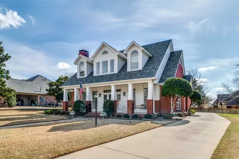 8 Griffith Ct, Terrell, TX 75160