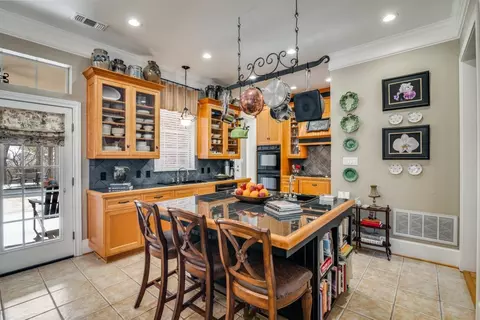 Kitchen - 8 Griffith Ct, Terrell, TX 75160 photo 1 of 3