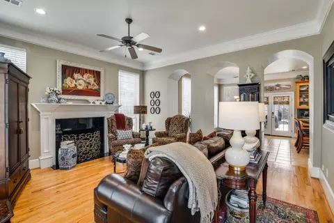 Living - 8 Griffith Ct, Terrell, TX 75160 photo 1 of 1