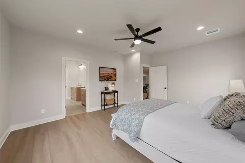 Bedroom - 5200 Bogey Ln, Waco, TX 76708 photo 6 of 6