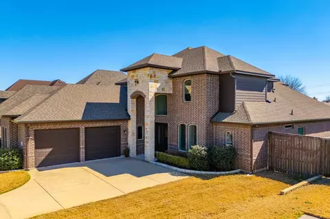 2608 Kuykendall Dr, Arlington, TX 76001