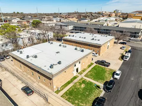 2404 Louise St #2404 & 2420, Denton, TX 76201