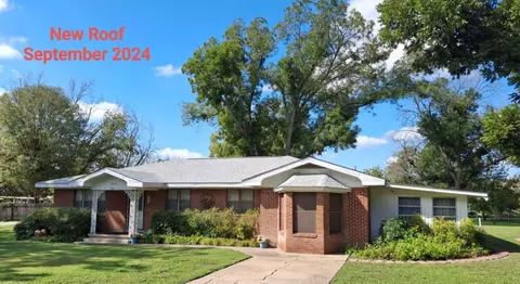 602 West St, Hico, TX 76457