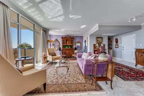 6211 W Northwest Hwy #1201, Dallas, TX 75225