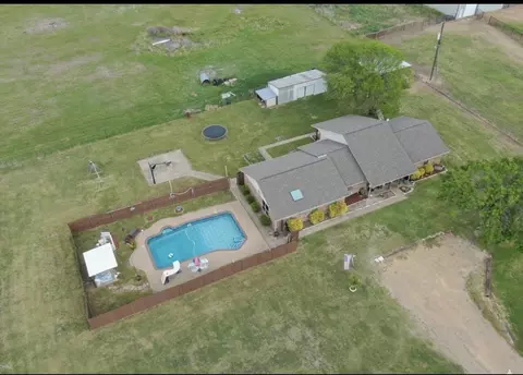 430 Carter Rd, Italy, TX 76651