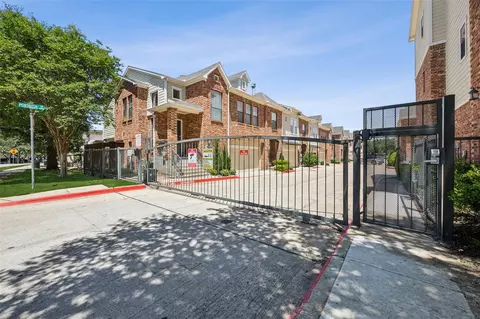 6059 Portrush Dr, Fort Worth, TX 76116