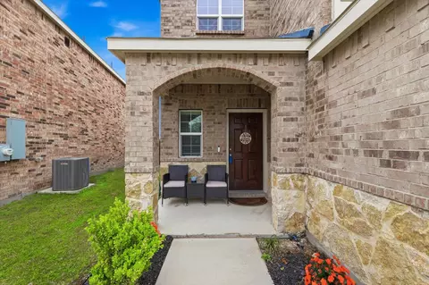 1418 Ganado Dr, Forney, TX 75126