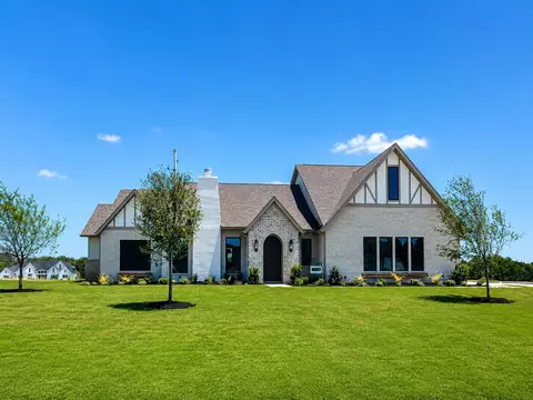 1920 Kaycee Cir, Midlothian, TX 76065