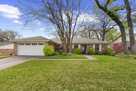 4510 Indian Oaks Trl, Arlington, TX 76017