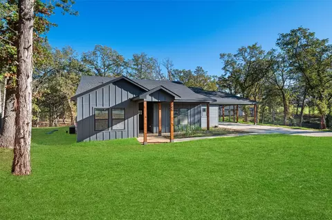 246 Karen Dr, Denison, TX 75021