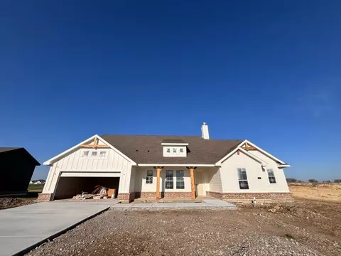 141 Moss Glen Ln, New Fairview, TX 76078