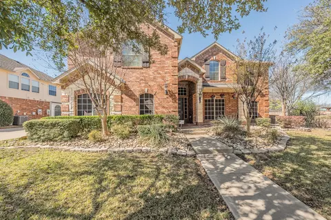 92 Monticello Dr, Mansfield, TX 76063