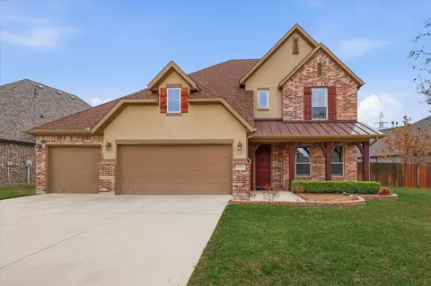 15524 Pioneer Bluff Trl, Roanoke, TX 76262