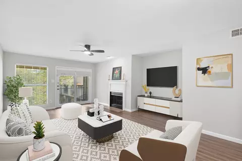 2535 Wedglea Dr #224, Dallas, TX 75211