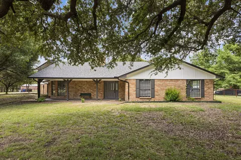 10 Chisholm Trl, Lucas, TX 75002