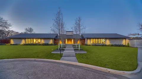 7435 Kenshire Ln, Dallas, TX 75230